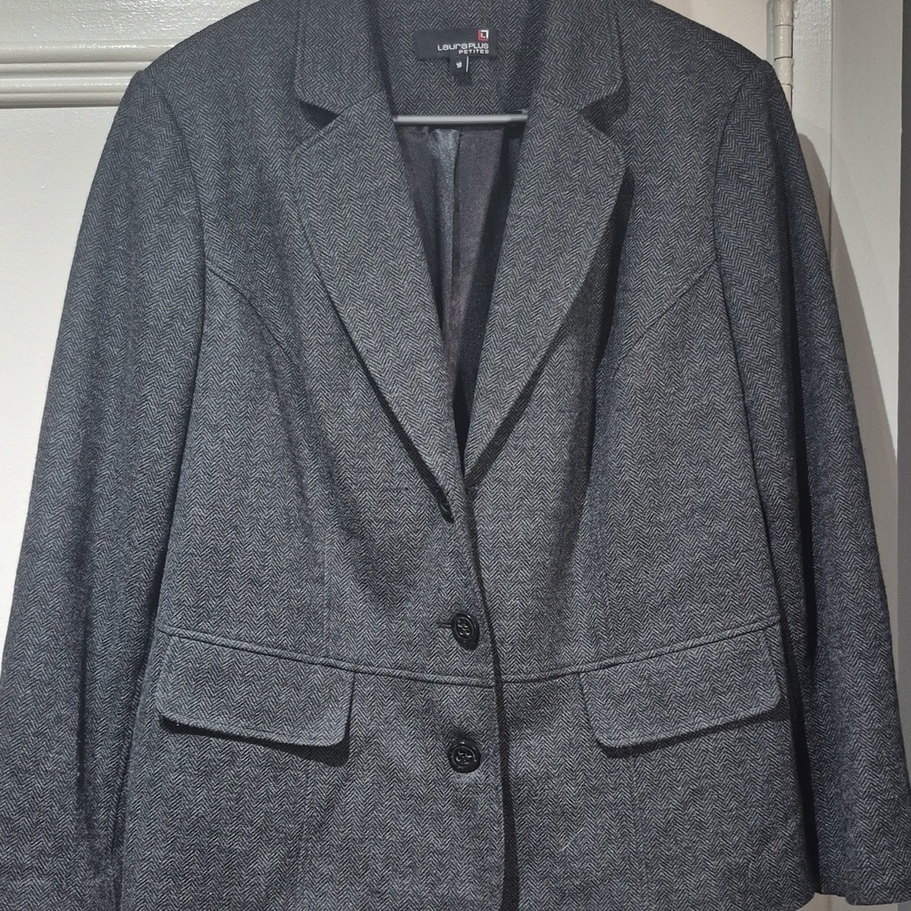 LAURA PLUS PETITES BLAZER